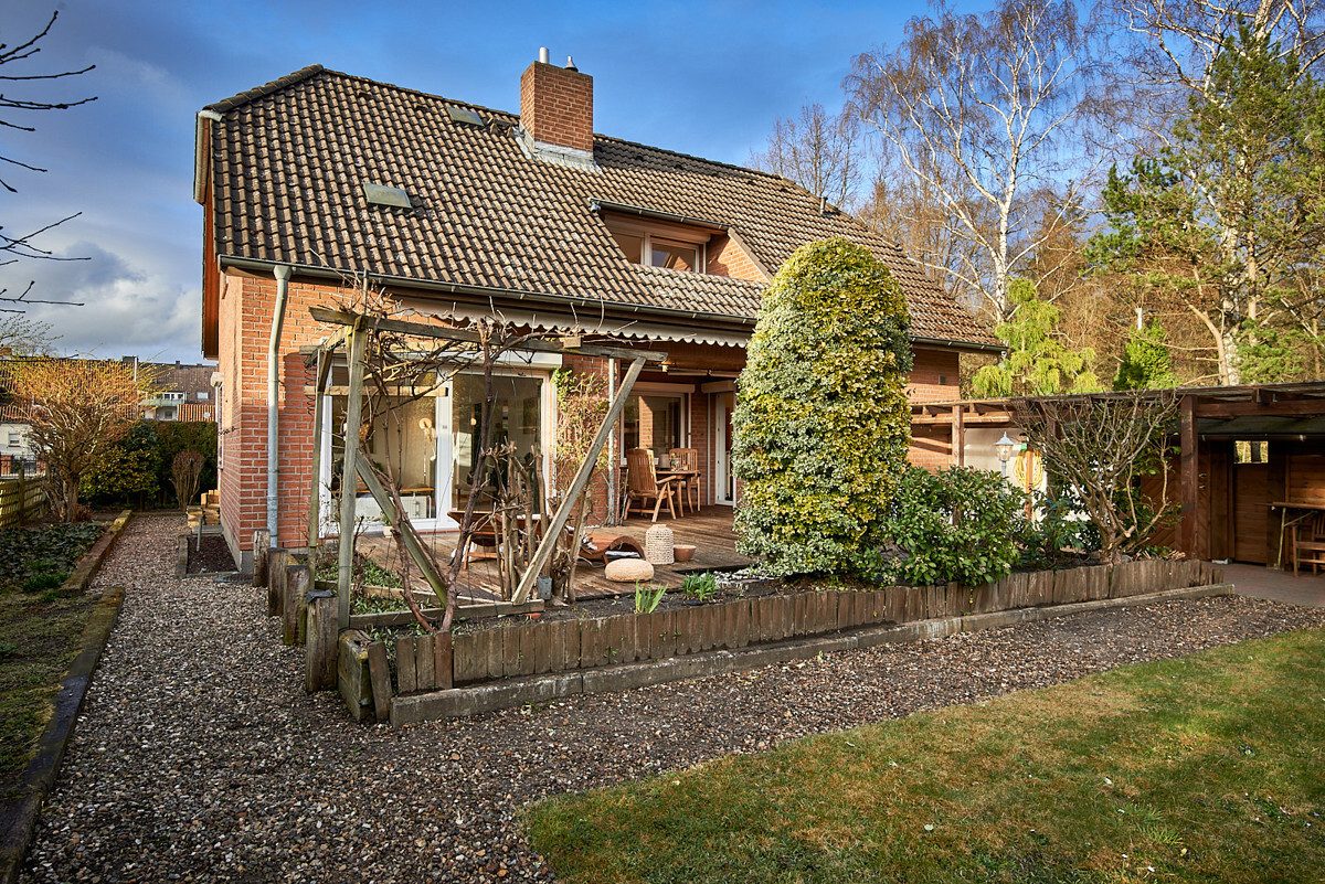 Garden view with large terrace
