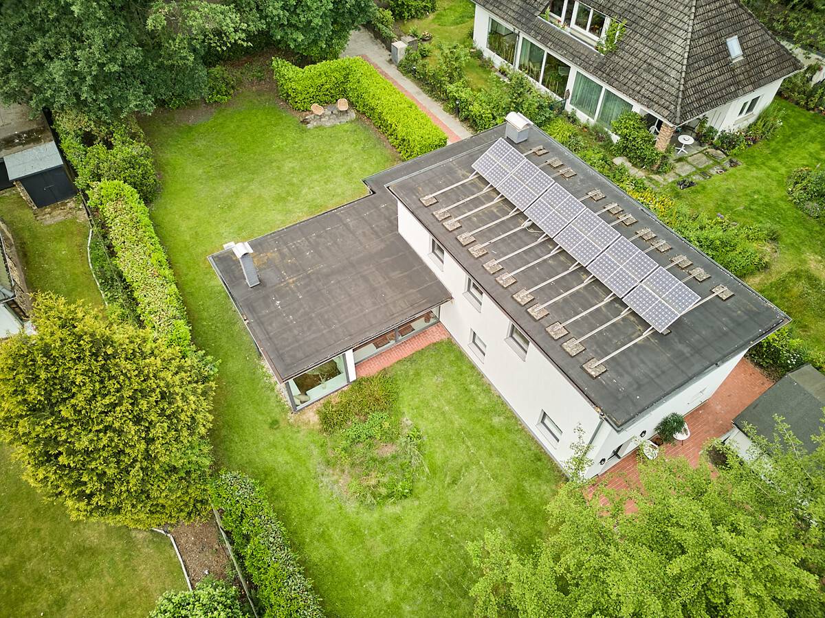 Photovoltaikanlage aus Vogelperspektive